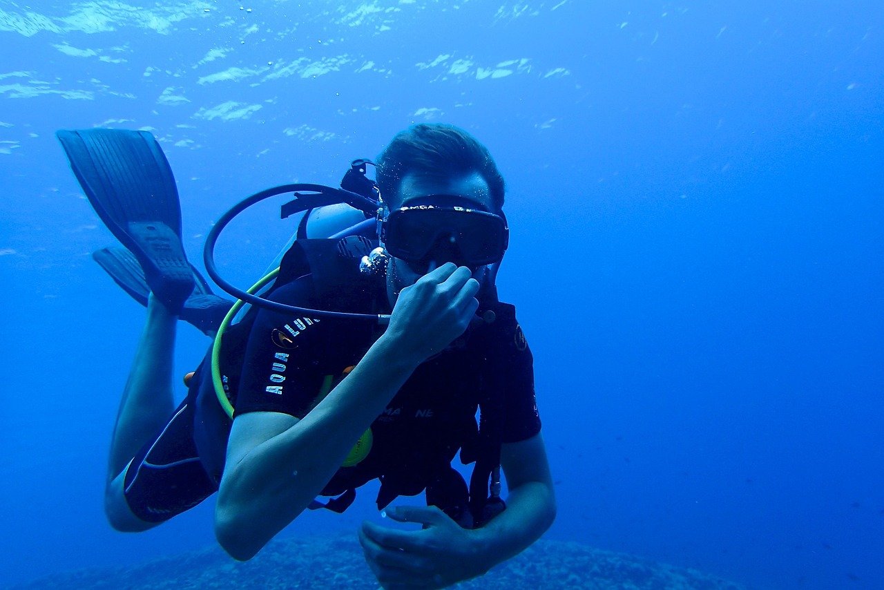 Açık Su Dalışı Sertifikası: Paradise Diving ile Hayalinize Ulaşın
